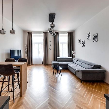New Town Oases Apartment Praga Exterior foto