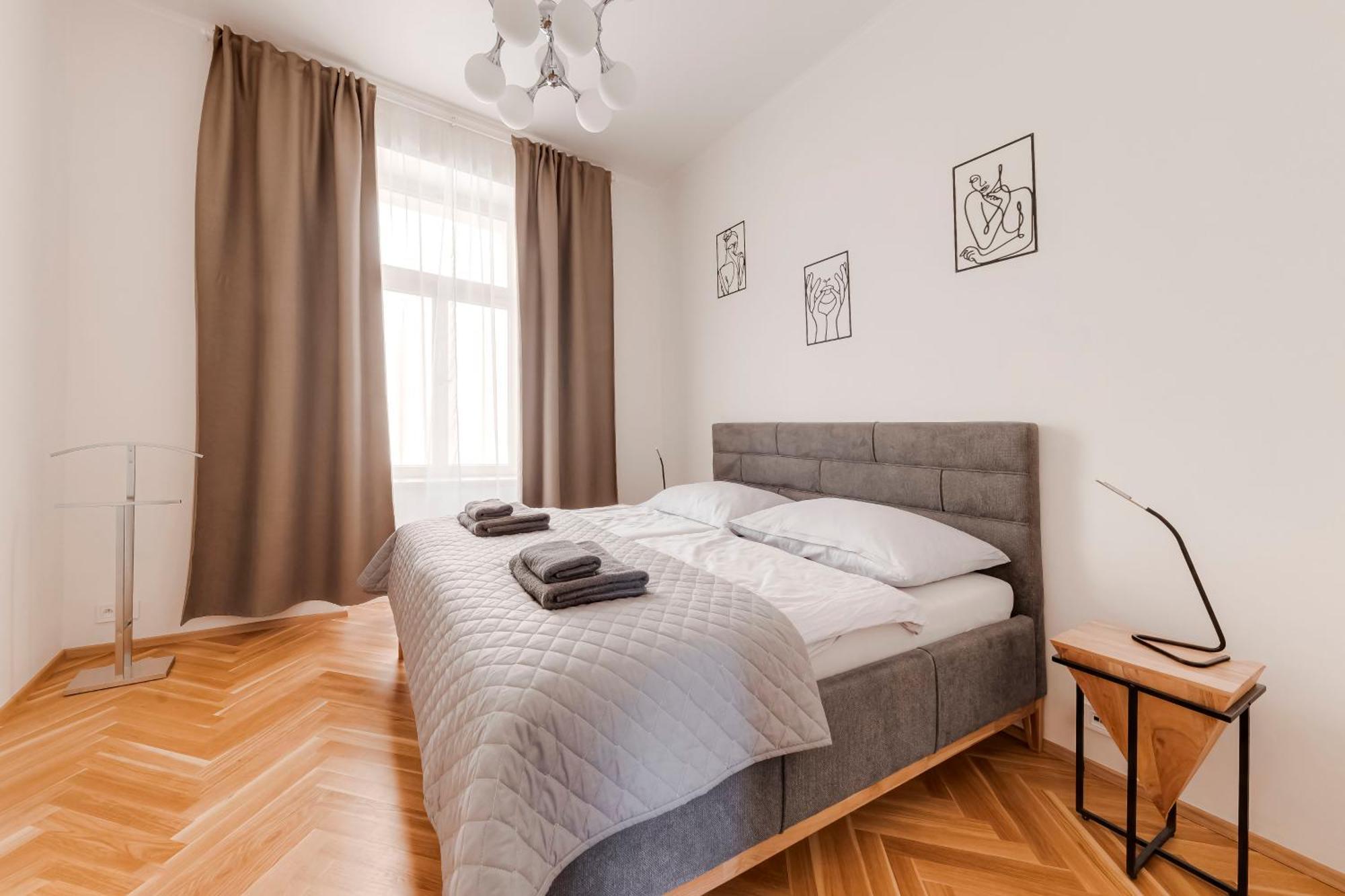 New Town Oases Apartment Praga Exterior foto
